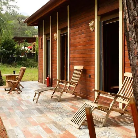 Zuemruet Boutique Hotel Çıralı